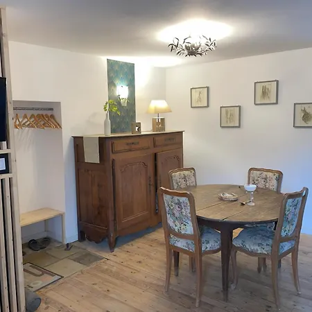 Сasa de vacaciones Maison De Charme 4 Personnes *