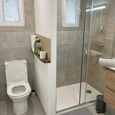 Maison De Charme 4 Personnes Hébergement de vacances Montvalent